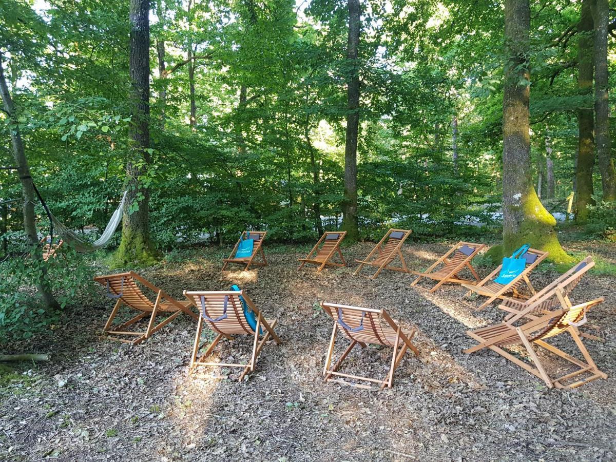 Camping De La Foret Seasonova Sillé-le-Guillaume Eksteriør bilde