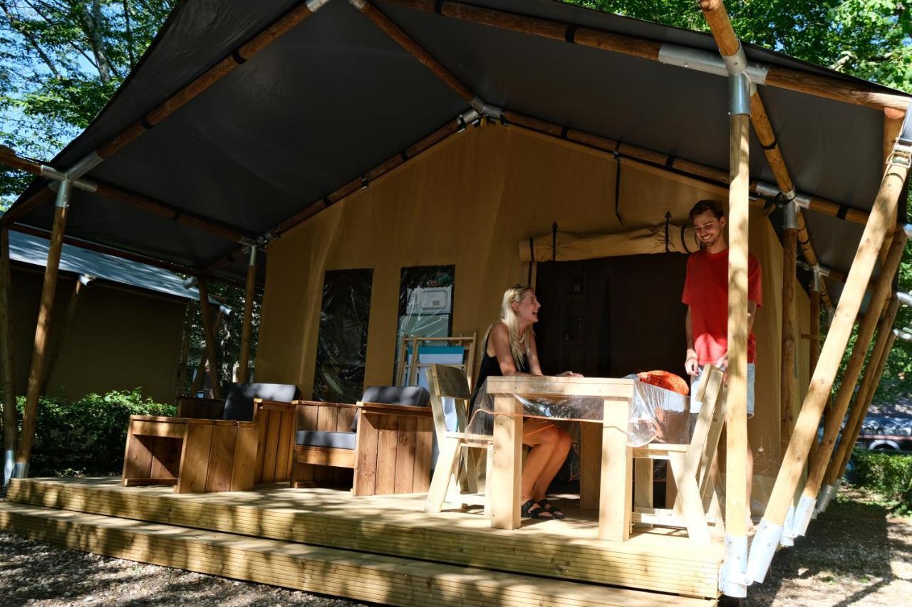 Camping De La Foret Seasonova Sillé-le-Guillaume Eksteriør bilde