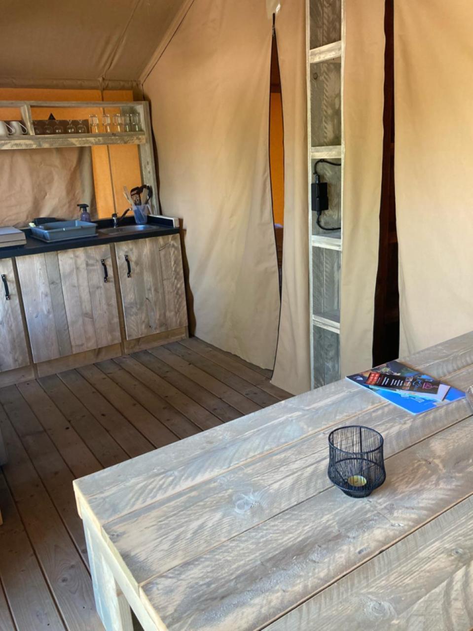 Camping De La Foret Seasonova Sillé-le-Guillaume Eksteriør bilde